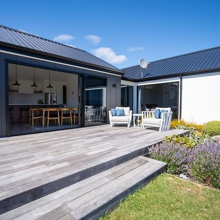 Lake House - Te Anau Holiday Home Eksteriør billede