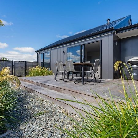 Lake House - Te Anau Holiday Home Eksteriør billede