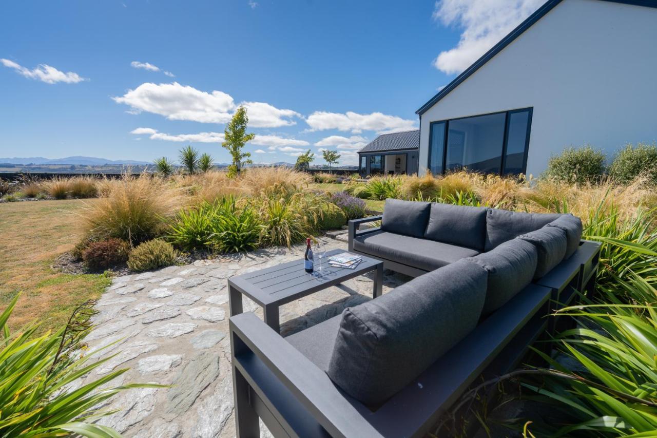 Lake House - Te Anau Holiday Home Eksteriør billede