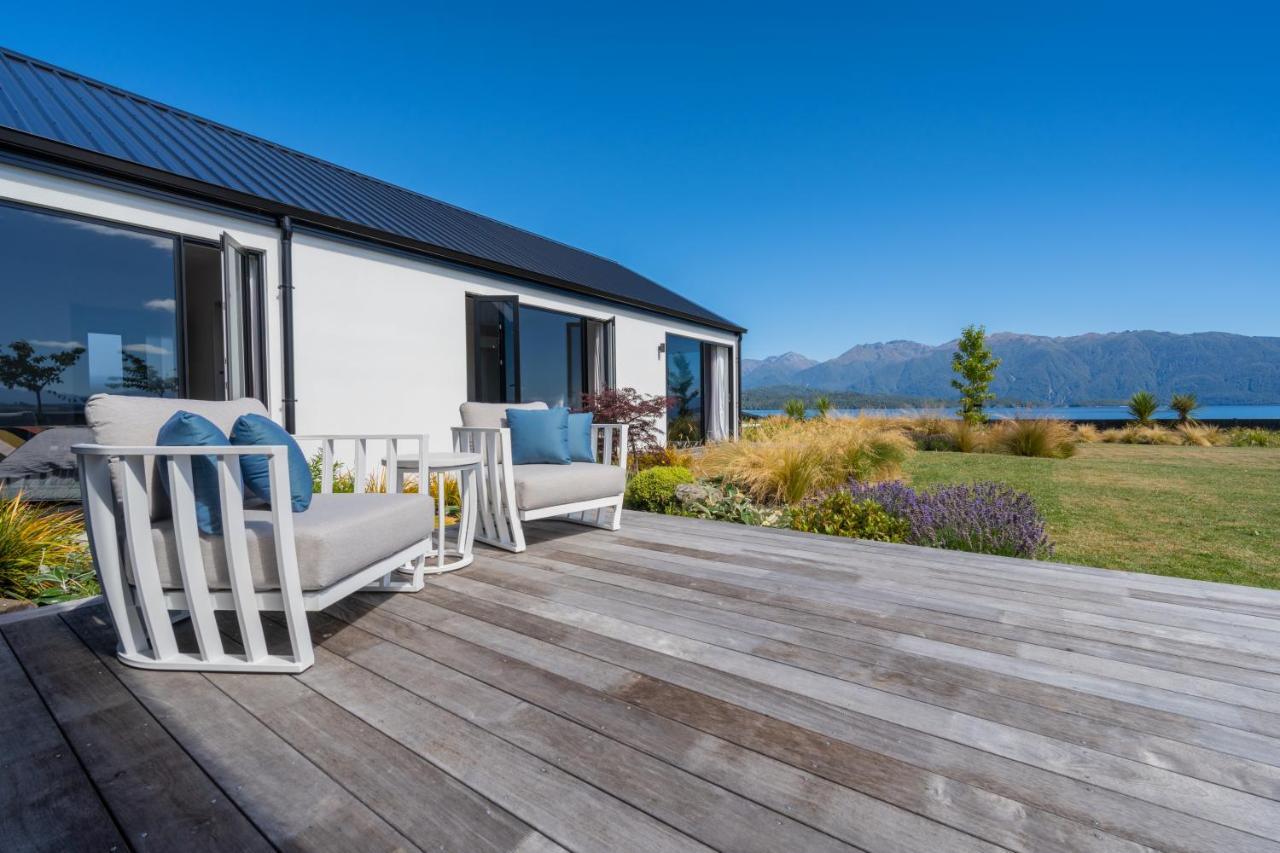 Lake House - Te Anau Holiday Home Eksteriør billede